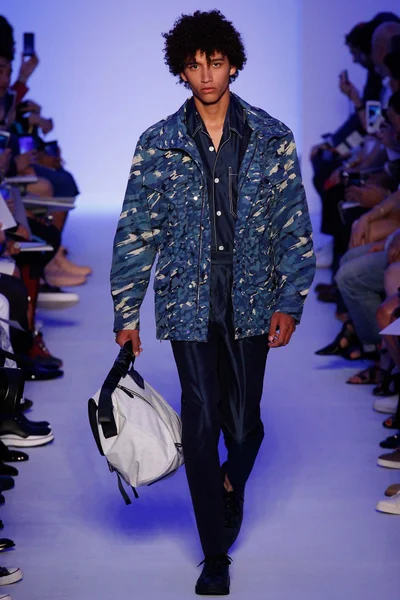 Look 20